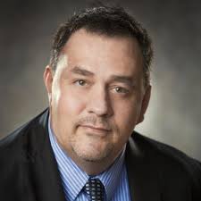 Learn about the Mentors helping entrepreneurs in our program