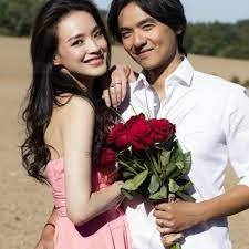 A group of smugglers steal a shipment of explosives; See Photos Shu Qi And Stephen Fung Announce Marriage After Being In A Relationship For Four Years Her World Singapore