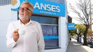 Pensión Universal para el Adulto Mayor aumentó a $335.820,74