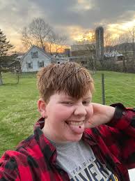 Trans man seeking friends in Michigan