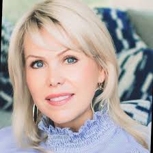 Roz Jacobson's Instagram, Twitter & Facebook