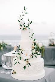 Elegant Modern Wedding In Zakynthos Mary Louise Nikos Chic Stylish Weddings Elegant Modern Wedding Modern Wedding Cake Floral Wedding Cakes