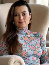 🥰🌸😉✌ It's outfit time, how do I look in this outfit guys? 👗💖