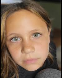 What color are my daughters eyes?