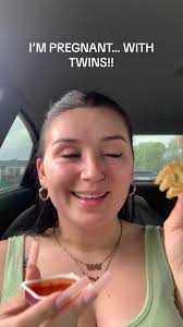 Madison Morris Pregnant Twins