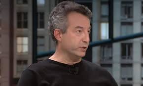 César Carballo carga contra Abascal por la vacunación