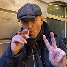 Candice Kidd (@candieMakeup)