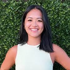 Jeri Steele's Instagram, Twitter & Facebook