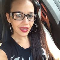 Jennifer Weingart's Instagram, Twitter & Facebook