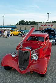 Red Classic Car Ooo Das My Kinda Car Curated By Enterprise Glass Ltd 1017 Richter St Kelowna B C 778 478 0598 Cool Cars Classic Cars Antique Cars