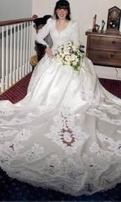 Pin On 90s Bridal Fashion 1990 S Wedding