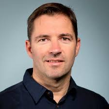 Huub van Eck (@Huubtiel)