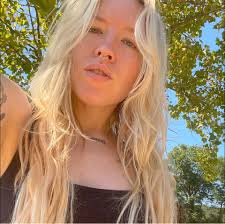 Sam Eden (@savannah.walton.14) • Facebook