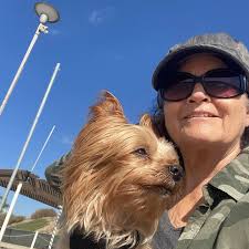 HEARTARTINTHESKY My granddaughter taught me how to do my pictures  differently so I thought I'd show you. I'm sure many of you always say my  kids show me or my grandkids showed