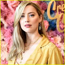 Amber Heard's Friend Testifies Amber Still Has Scars From Fight with Johnny  Depp