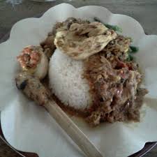 Nasi ayam ibu oki di jalan uluwatu (dekat nirmala supermarket), jimbaran yang sangat gurih dan tidak sepedas nasi campur bali lainnya. Fotos En Warung Nasi Ayam Ibu Oki Jimbaran 9 Tips De 441 Visitantes