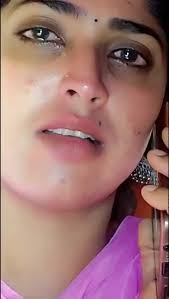 Stunning Close-Up Shots of Fashion and Beauty