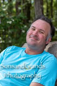 Darcy Phillips Sons&Grands Photog