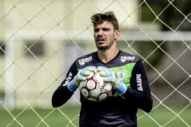 Éverson, destaque do ceará no brasileirão deste ano, é o ficha 1, mas os dirigentes gremistas observam também júlio césar, do fluminense. Hoje Na Chape Goleiro Admite Que Foi Procurado Pelo Fluminense Netflu