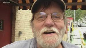 Beloved bartender for nearly 50 years at Manuel's Tavern dies following  illness