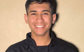 Gabriel Zurita's Instagram, Twitter & Facebook