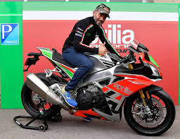 2019 Aprilia Rsv4 Rf Le Sports Bike View Bikes Catalog