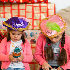 Zwarte pieten muts | yesgifts.nl : Pietenmuts With Name Printed On It Design It At Bulbby Com