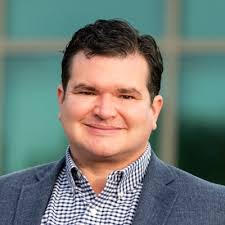 Introducing Northwestern's 2024 Commencement speaker: Kathryn Hahn '95!