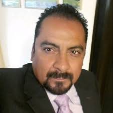 Recuerda: 💡 No importa, ni el día ni la hora para seguir esforzándote.  ¡Nunca te rindas! 🙏🏻 Te aseguro que si confías en ti, todo será posible.  ¡Tú PUEDES!👏🏻 ¡Un abrazo! 🙋🏻‍♂️