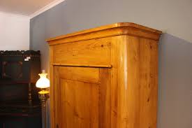 Entdecke 206 anzeigen für schrank kiefer gelaugt zu bestpreisen. Kleiderschrank Kiefer Antik Bauerlicher Wascheschrank
