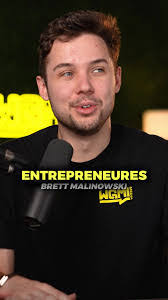 Brett Malinowski's Instagram, Twitter & Facebook