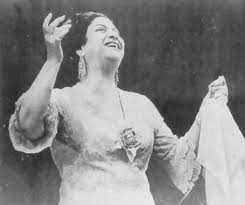 Umm Kulthum Was Born In The Village Of Tamay Ez Zahayra Belonging To The City Of El Senbellawein Dakahlia Governorat Oum Kalsoum Oum Koulthoum Images D Epoque