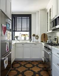 They are much like emoticons, but emoji are actual pictures instead of typographics. Pin On Cucine Moderne Piccole