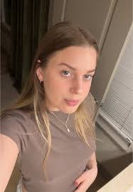 Bethany Guidry's Instagram, Twitter & Facebook