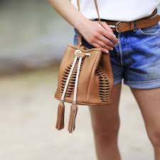 Fond de sac seau charlotte camel, rond. Le K Florence K Sac Marseille Sac En Cuir Marseille Sac Haut De Gamme