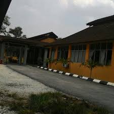 Hospital lama ini masih diguna pakai. Medical Wards Pkkn Hospital Sungai Buloh Sungai Buloh Selangor