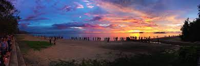 Amazing place to see the sunset but unfortunately lack any shops or stalls. Tanjung Aru Beach The Sunset And Lover Beach Of Sabah Mysabah Com