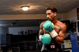 Demetrius andrade vs luke keeler full highlights. Demetrius Andrade Will Be Ringside To Scout Saunders Lemieux Boxing News