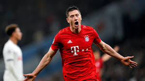 Der fc bayern spielte beim 1:0 in augsburg eine starke erste hälfte, ließ aber nach der pause extrem nach. Lewandowski Hits A Brace As Bayern Munich Make It 12 Consecutive Wins Lewandowski Bayern Munich Robert Lewandowski