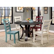 More than just a place to eat, the dining room is the central gathering place for family and friends. Gisela 5 Piece Round Table Dining Room Set With White Chairs By Furniture Of America Foa Cm3518rt Wh