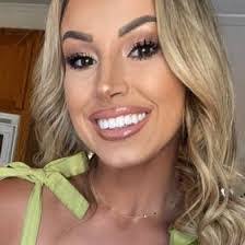 Christy Ober's Instagram, Twitter & Facebook