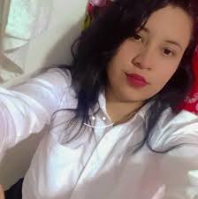 Hola, e aprendido solo viendo. Acepto críticas