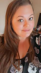 Feeling extra grateful today!!! Your support means everything to this  one-woman bakery crew! Thank you for believing in me and cheering me on, it  makes the early mornings worth it. (Kinda 😂)