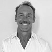 Scott Beachley's Instagram, Twitter & Facebook