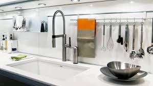 small kitchen ideas to organize and cut