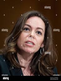 M beale hi-res stock photography and images