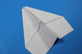 Its forward weight design and large tapered winglets make it a stable flier. Easy Paper Airplanes To Fold