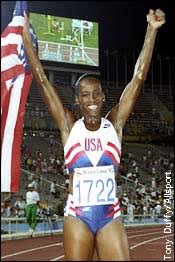At the 1986 goodwill games in moscow, she became the first person to score more than 7,000 points in the heptathlon. Espn Com Beauty Grace And Speed