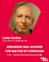 A familiar face! Great to be here for the unveiling of the official  portrait of @turnbullmalcolm Prime Minister #29 and MP for Wentworth #11  Wonderful to hear the warm words of his