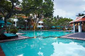 Koh chang is the best of the islands reachable by land in less than a day from bangkok. The 10 Best Resorts In Bangkok Thailand Booking Com